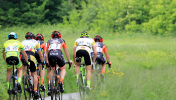 “VI° Trofeo Corri per la Mamma” Juniores a Taino (foto: F. Ossola)